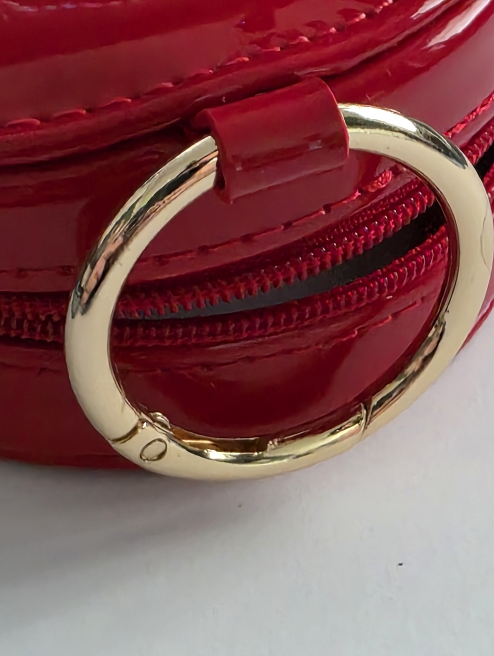 Christian Louboutin Red Patent Zip Around Foundation Compact Carrying Case Charm - Picture 15 of 16